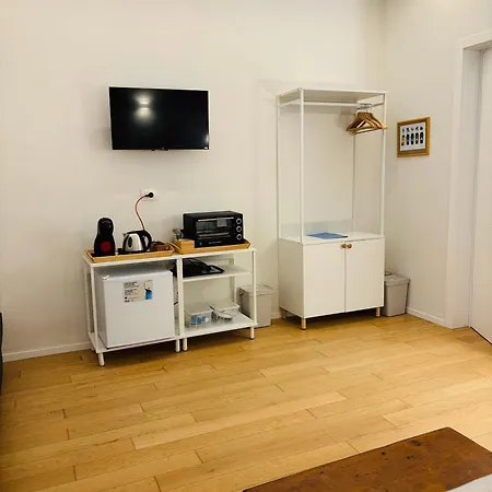 Apartment Room24 R Bari